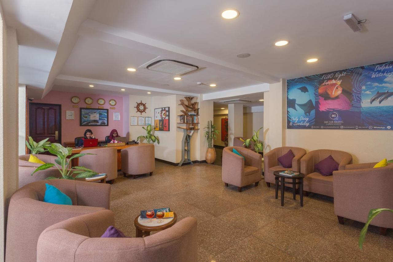 מאלה Champa Central Hotel מראה חיצוני תמונה