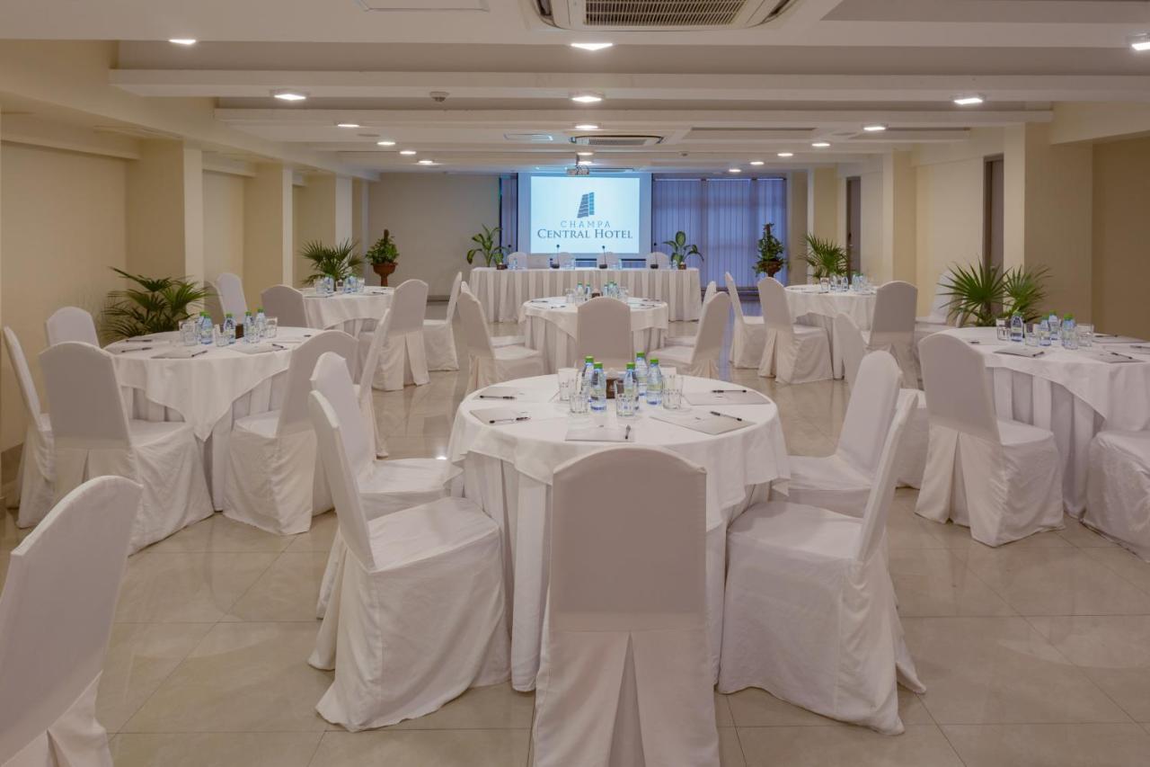 מאלה Champa Central Hotel מראה חיצוני תמונה